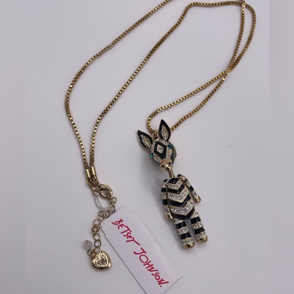 Betsey Johnson Zebra Necklace - Picture 3 of 11